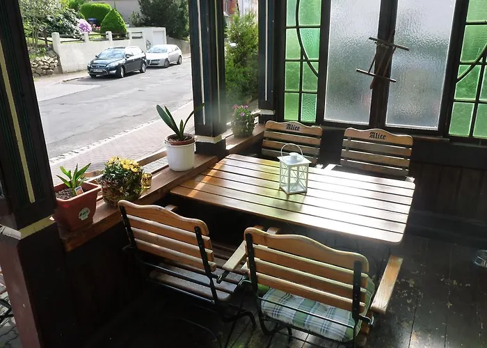 Alice Отель Тале